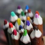 couleurs vives et intense fagot de crayons de couleur fabrication française
